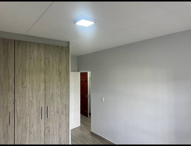 2 BEDROOM APARTMENT FOR SALE IN PARKLANDS NORTH
